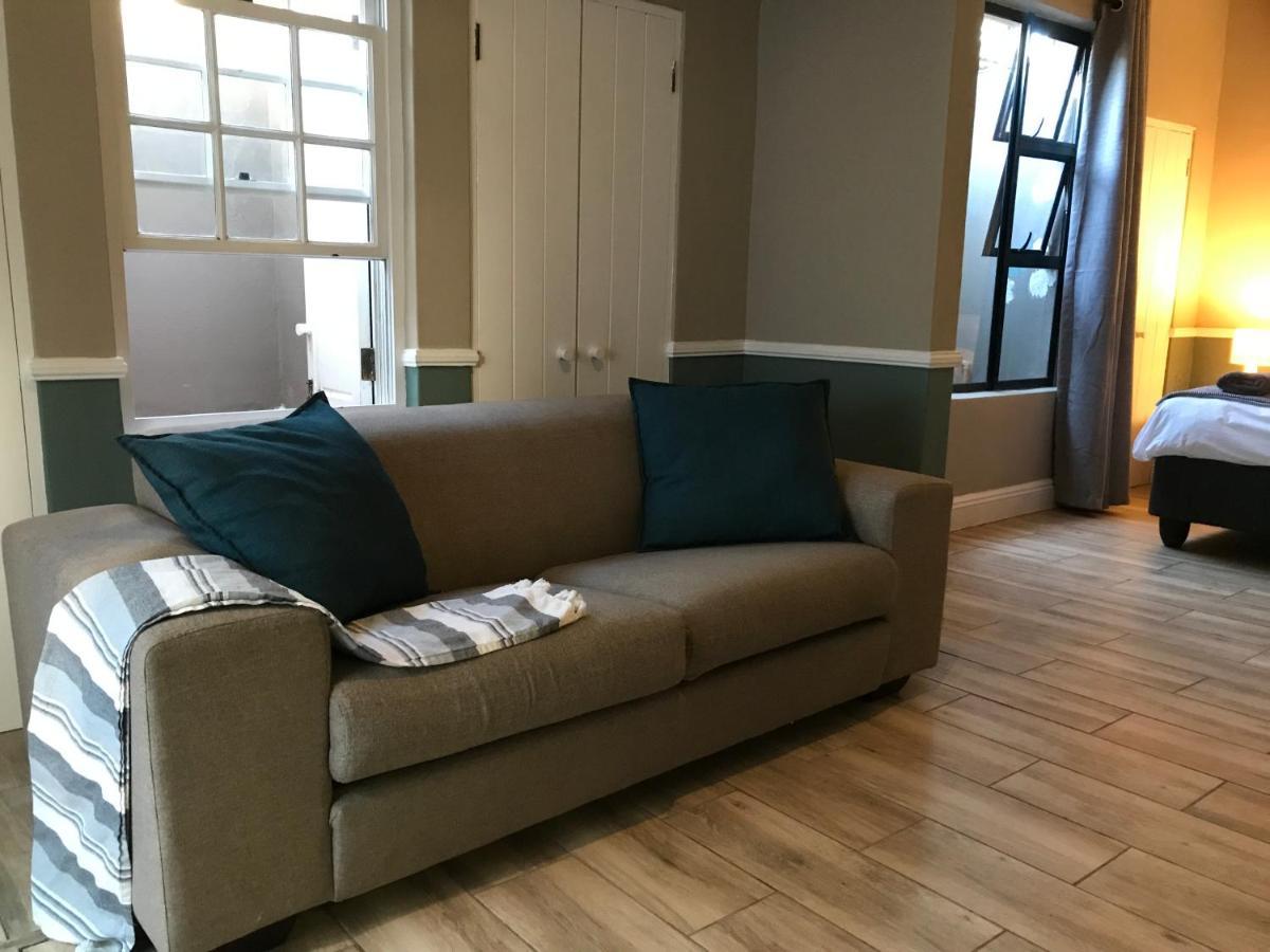 Aluve Guesthouse 요하네스버그 외부 사진