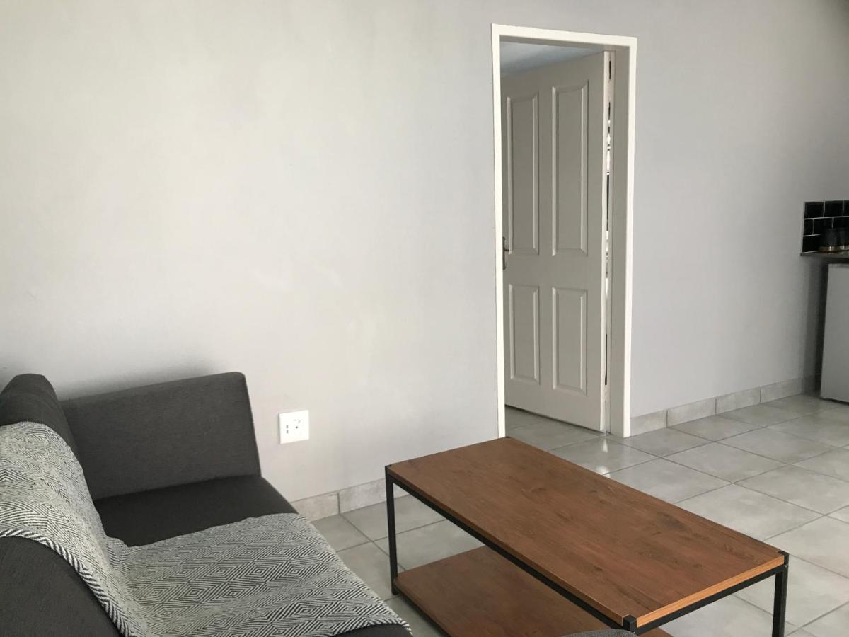 Aluve Guesthouse 요하네스버그 외부 사진